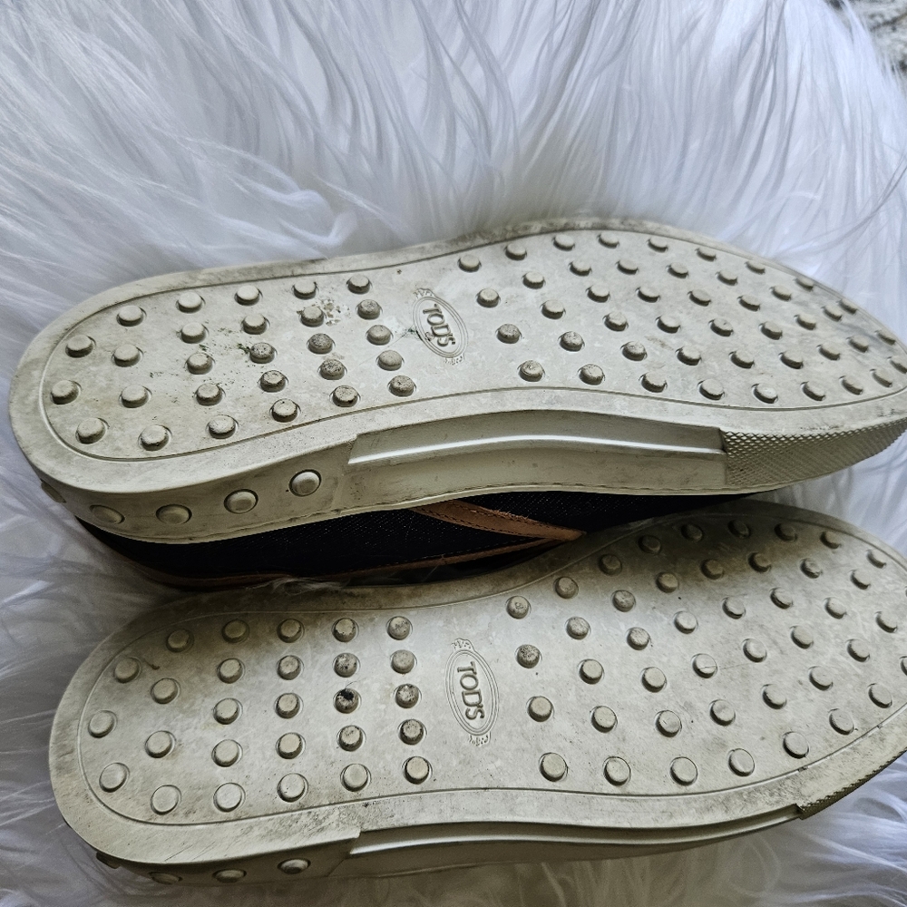 Men's Slip-On Denim and Tan Shoes - Picture 4 of 4